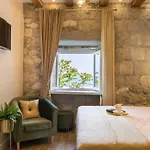 Old Town Vibes For 2, Luxury With Sea View Apartmán