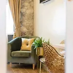 Old Town Vibes For 2, Luxury With Sea View