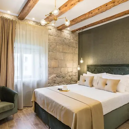 Old Town Vibes For 2, Luxury With Sea View Split