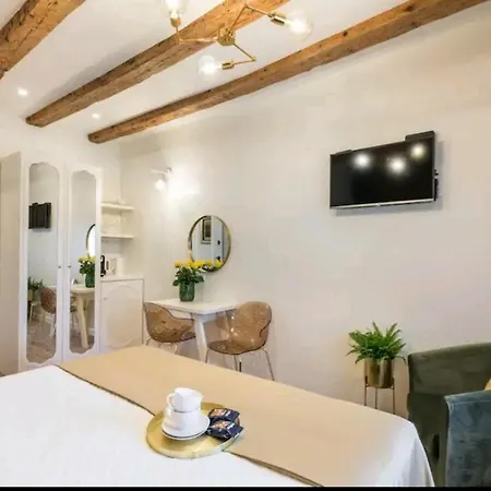 Old Town Vibes For 2, Luxury With Sea View Apartamento