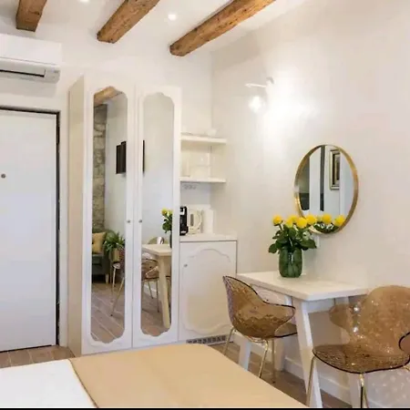 Old Town Vibes For 2, Luxury With Sea View * Split