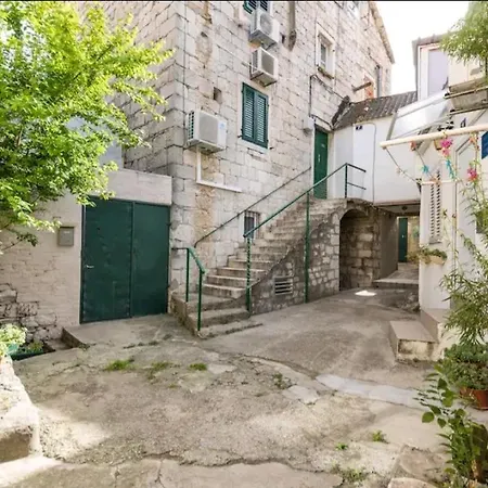 Old Town Vibes For 2, Luxury With Sea View Apartmán Split