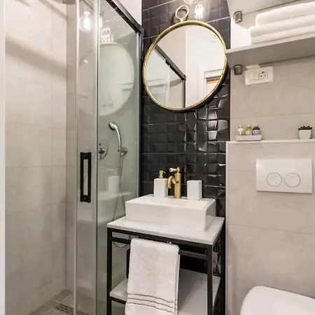 Old Town Vibes For 2, Luxury With Sea View * Split
