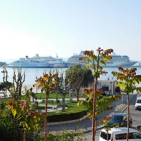 Old Town Vibes For 2, Luxury With Sea View Apartmán